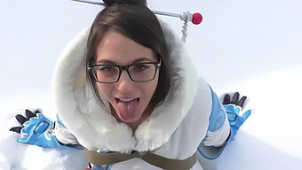 Teacher Of Magic Mei Gives A Public Blowjob In The Snow