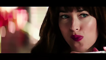 Fifty Shades Unshackled: En Bdsm-Fantasi Med Dakota Johnson