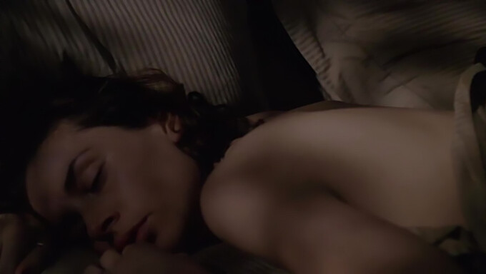 Embeth Davidtz's steamy performance in the Gingerbread Man 02