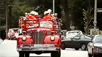 Scena Calda Vintage: Fuochi D'Artificio (1980)