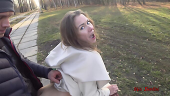 Mia Bandini'S Passionate Blowjob In The Park